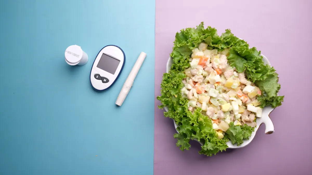 How Gestational Diabetes Affects Pregnancy Outcomes — To View od Diabetes Equipment and Salad